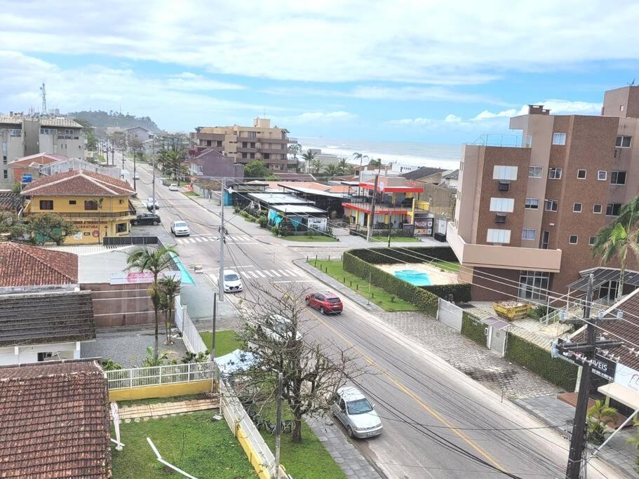 Apartamento Brejatuba Beira Mar Guaratuba Exteriör bild