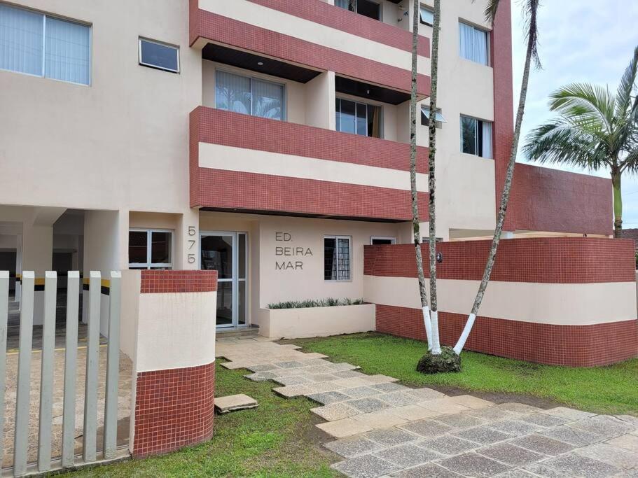 Apartamento Brejatuba Beira Mar Guaratuba Exteriör bild